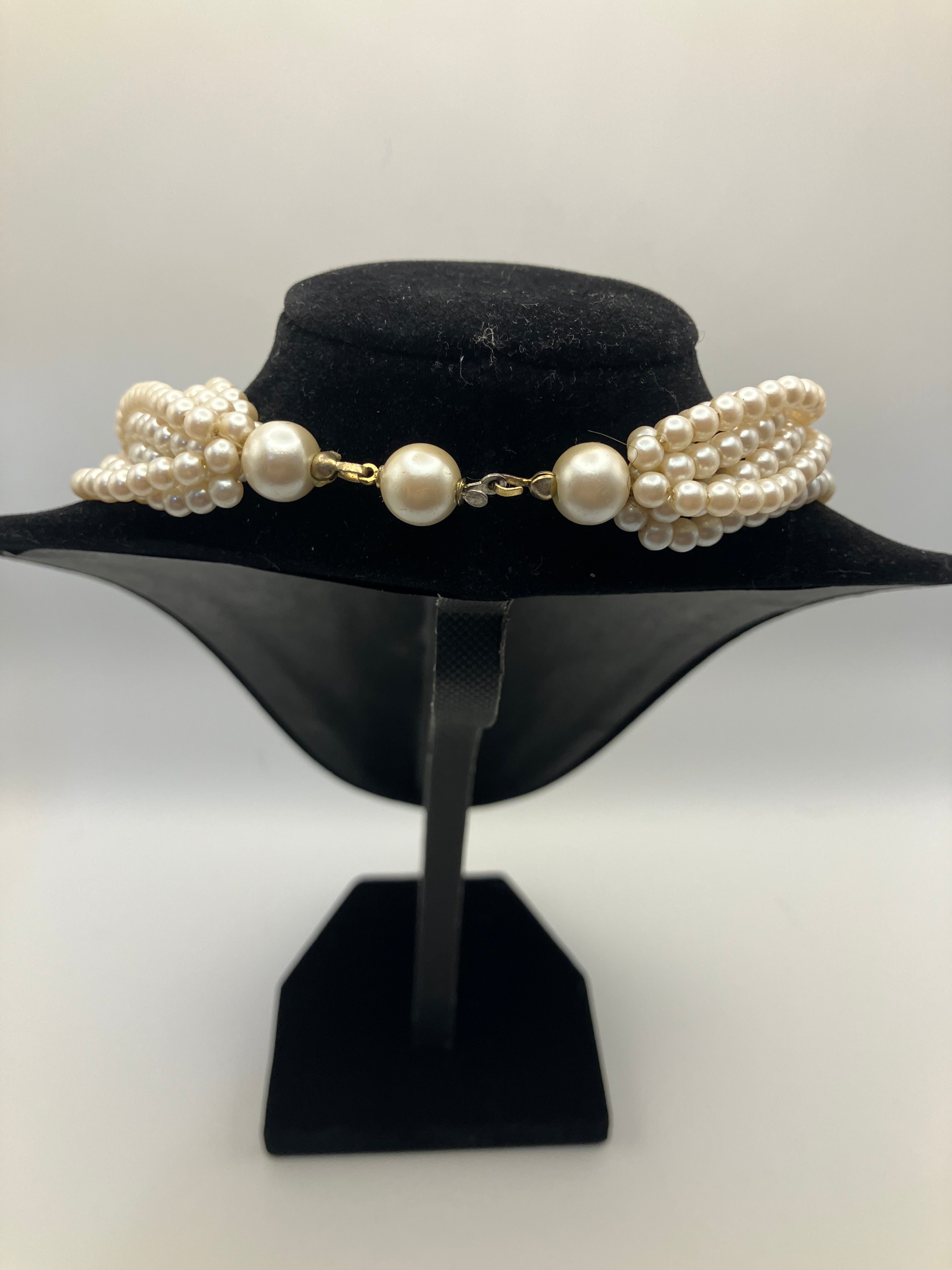 Luxury 8- Strand Freshwater Pearl Necklace – Creamy Ivory