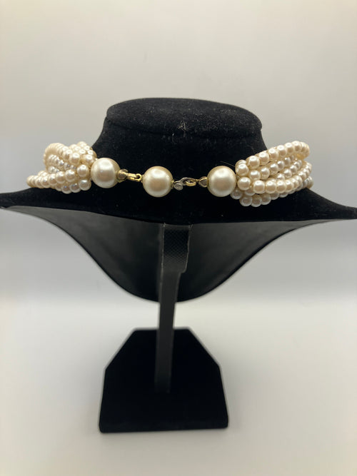 Luxury 8- Strand Freshwater Pearl Necklace – Creamy Ivory